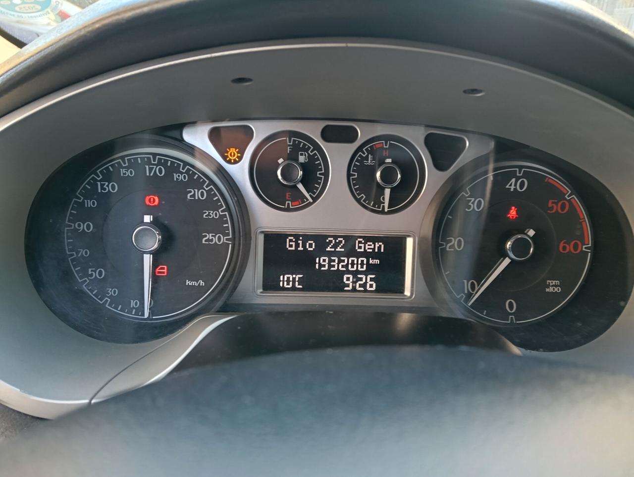 Lancia Delta 1.6 MJT DPF Argento