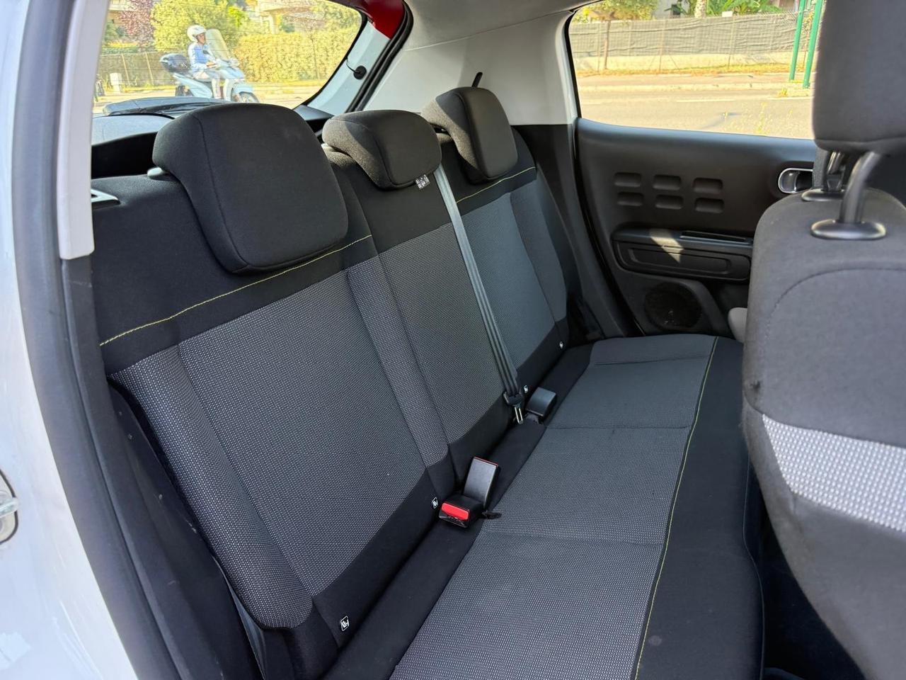 Citroen C3 83cv Benzina 5 porte Shine Navi bicolor pdc