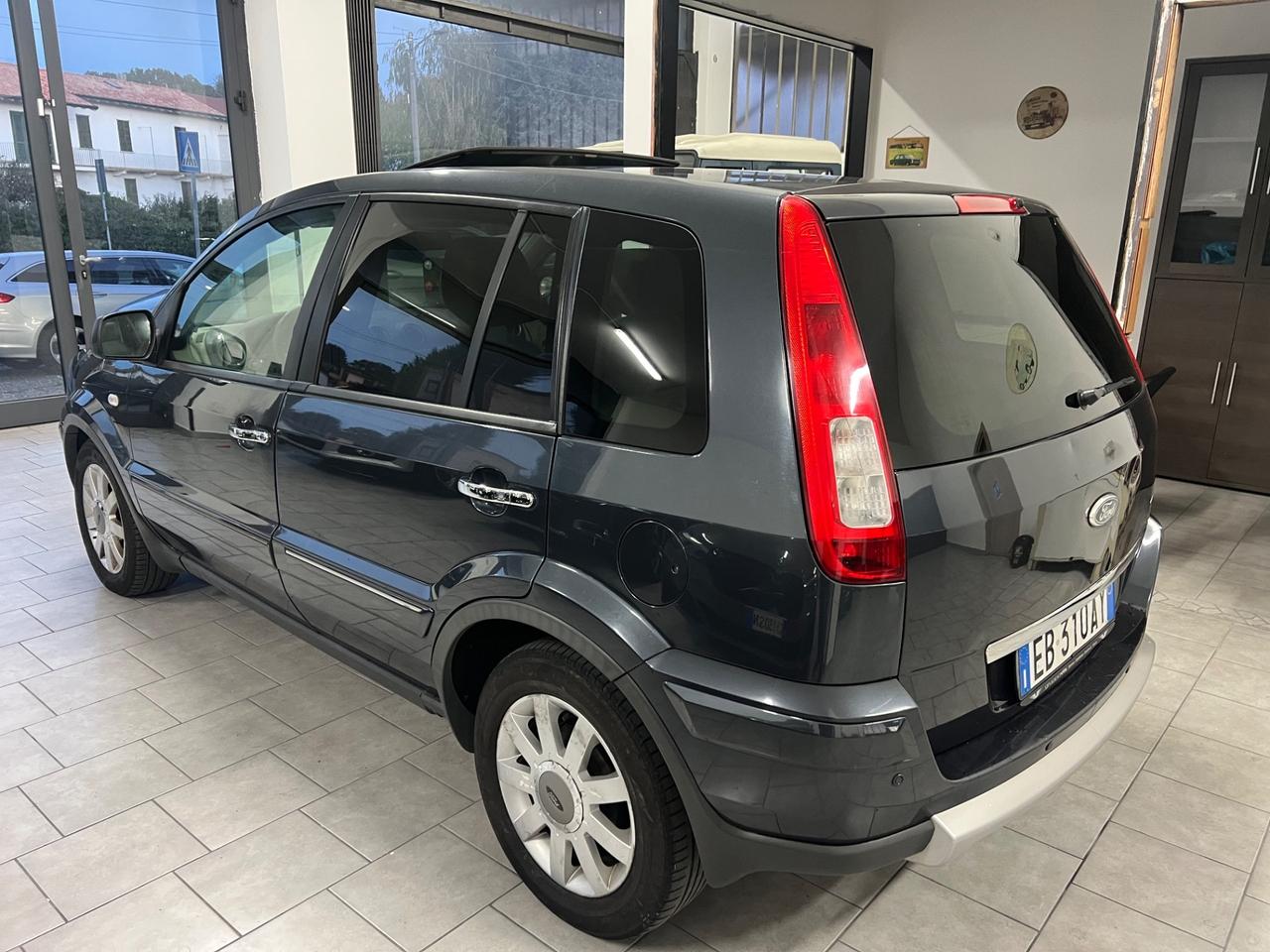 Ford Fusion UAV 1.4 16V 5p.