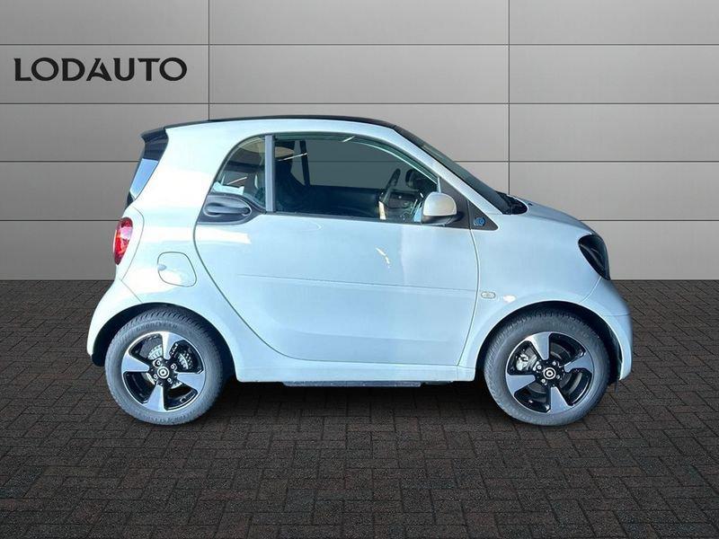 smart fortwo EQ Passion 22kw