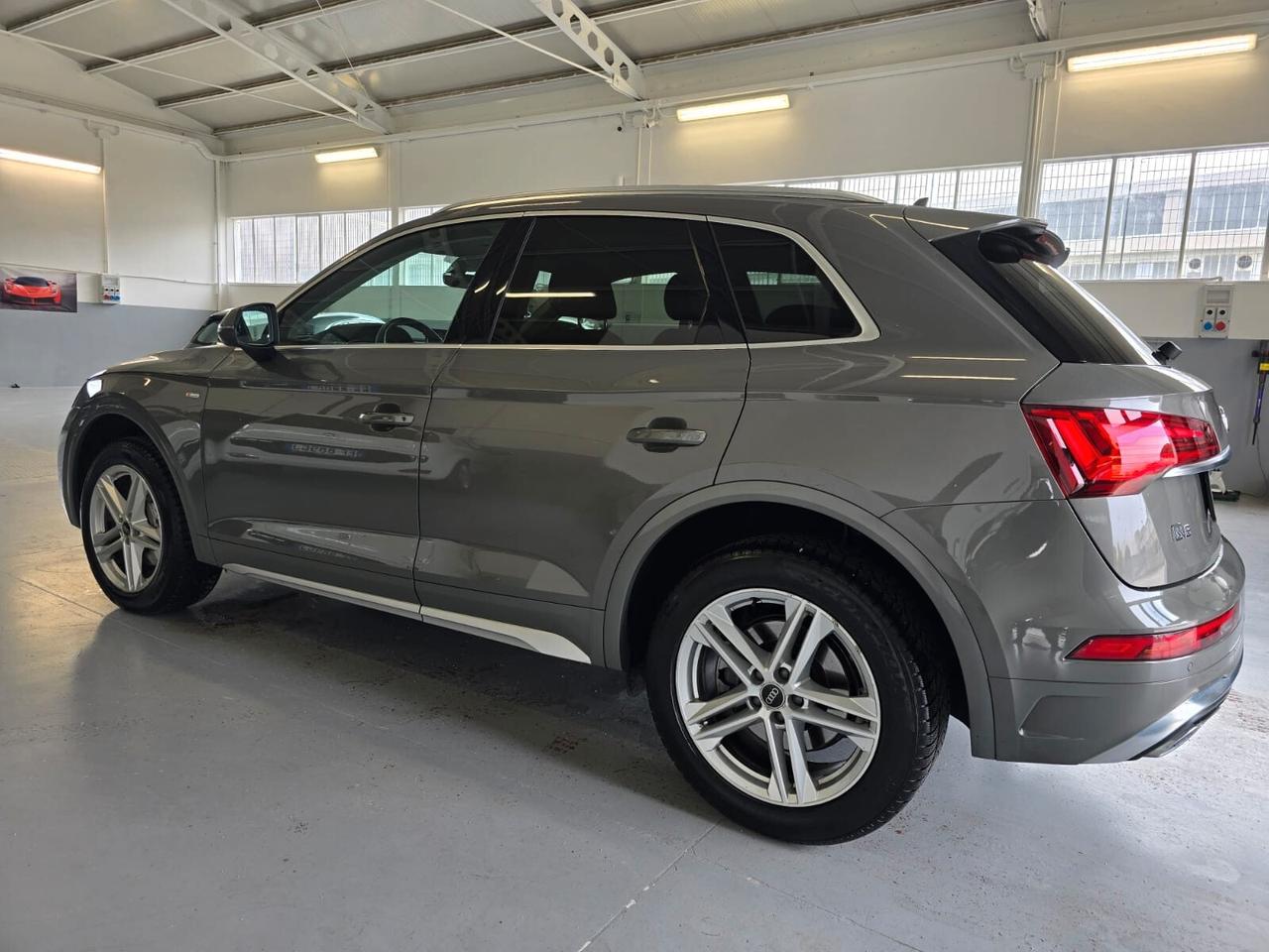 Audi Q5 40 TDI 204 CV quattro S tronic line