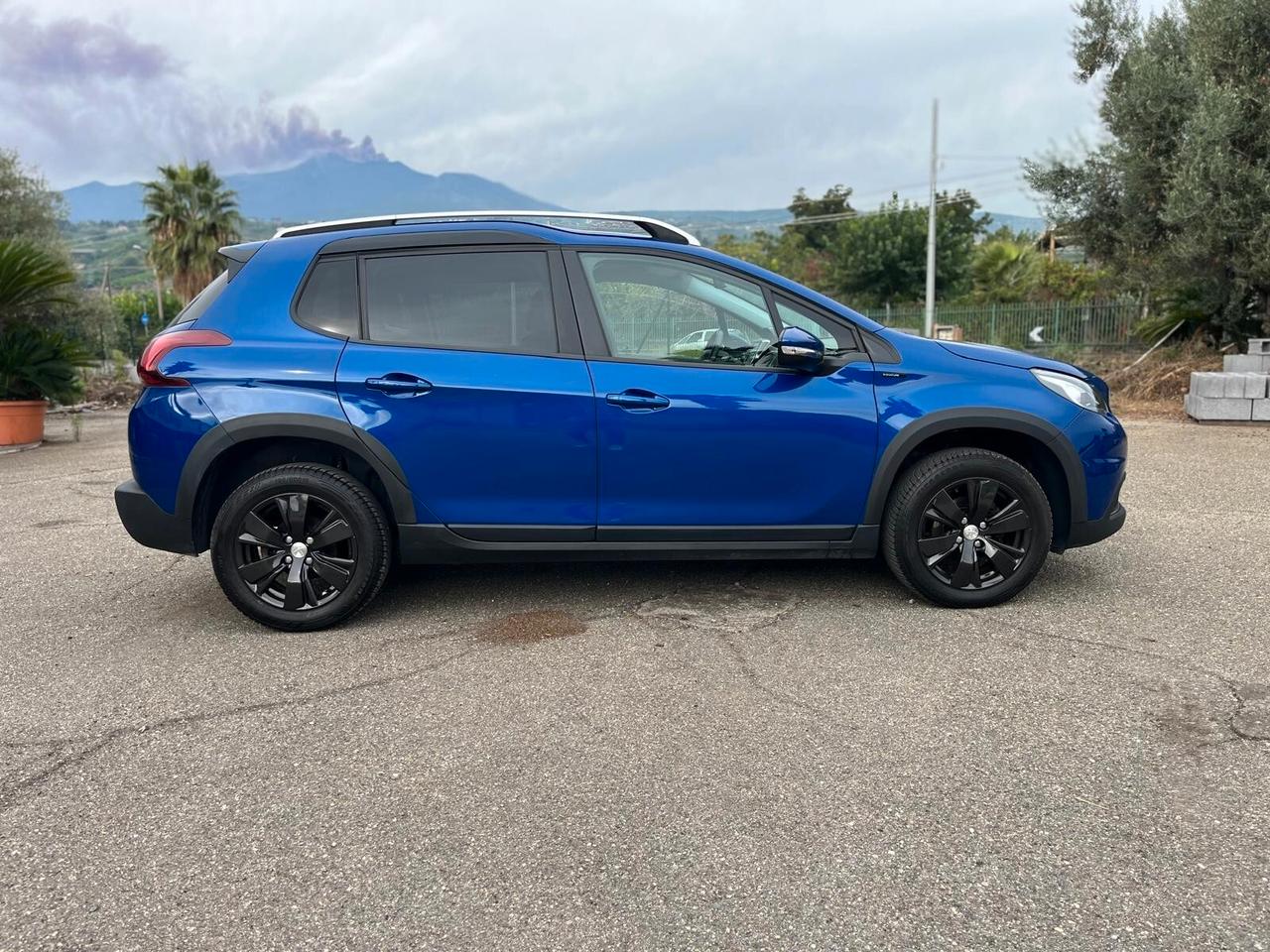 Peugeot 2008 BlueHDi 100 S&S Signature