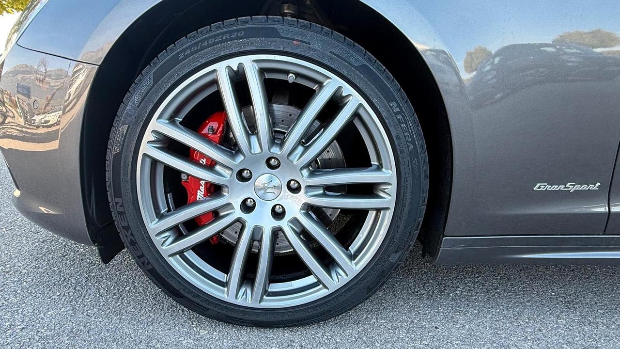 Maserati Ghibli V6 Diesel Gransport