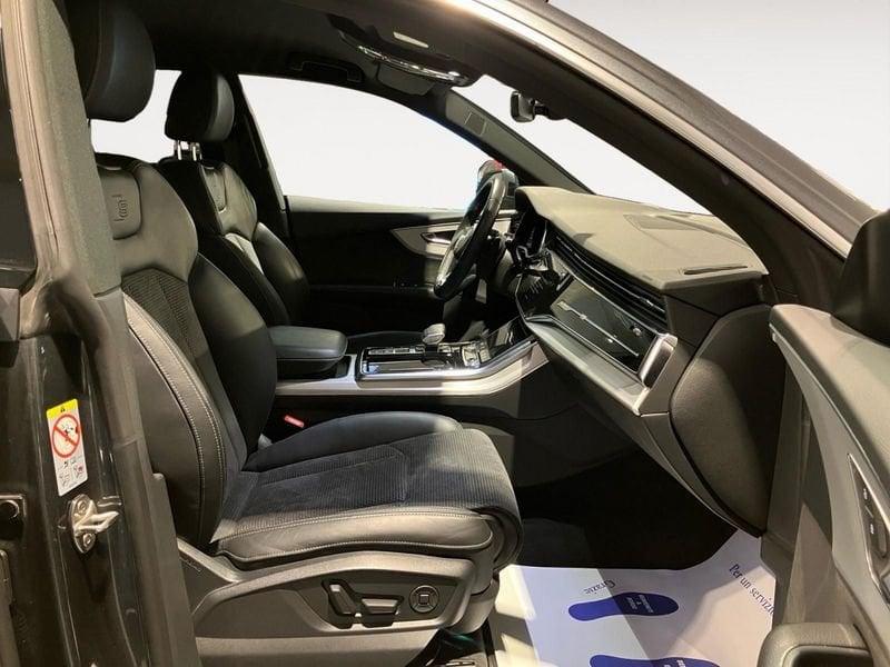 Audi Q8 Q8 45 TDI quattro tiptronic