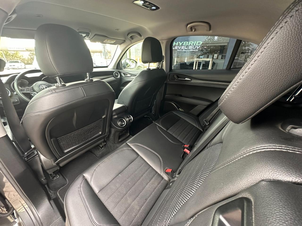 Alfa Romeo Stelvio 2.2 Turbodiesel 210 CV AT8 Q4 Executive