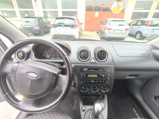 FORD Fiesta 1.4 16V 5p. Ghia