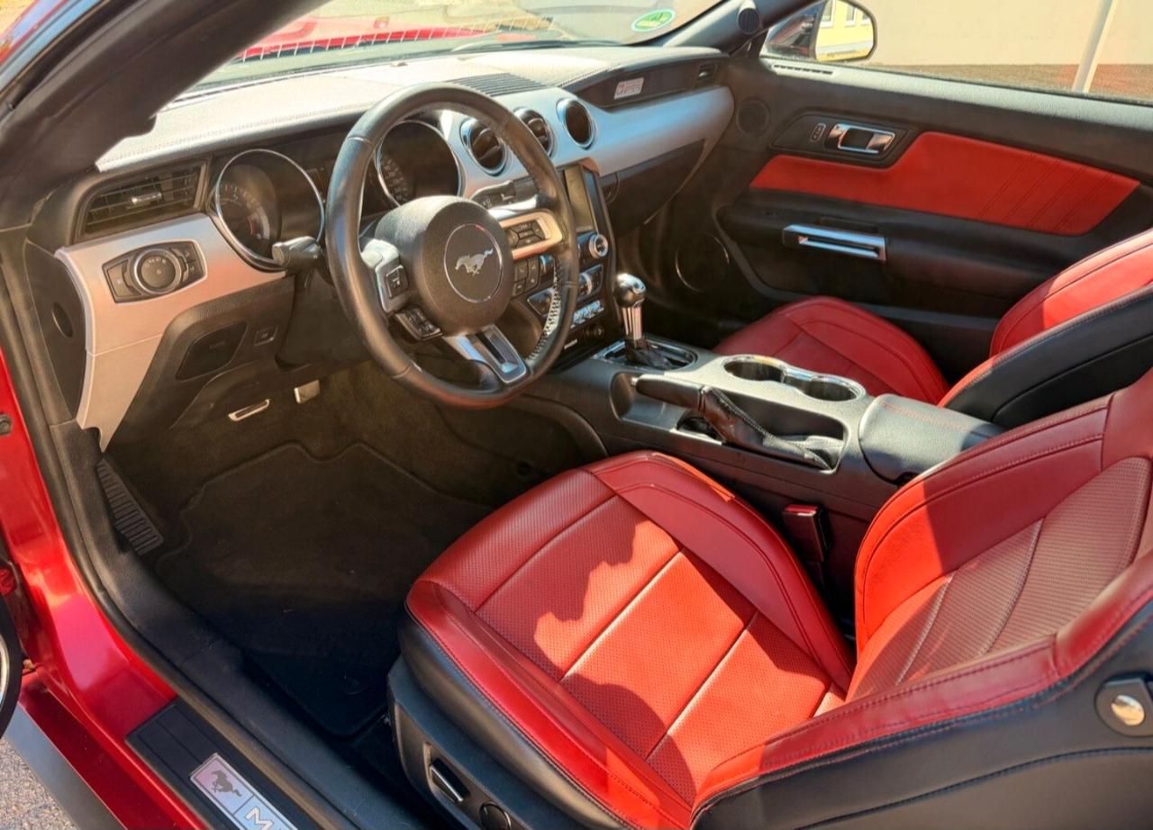 Ford Mustang Fastback 5.0 V8 TiVCT aut. GT