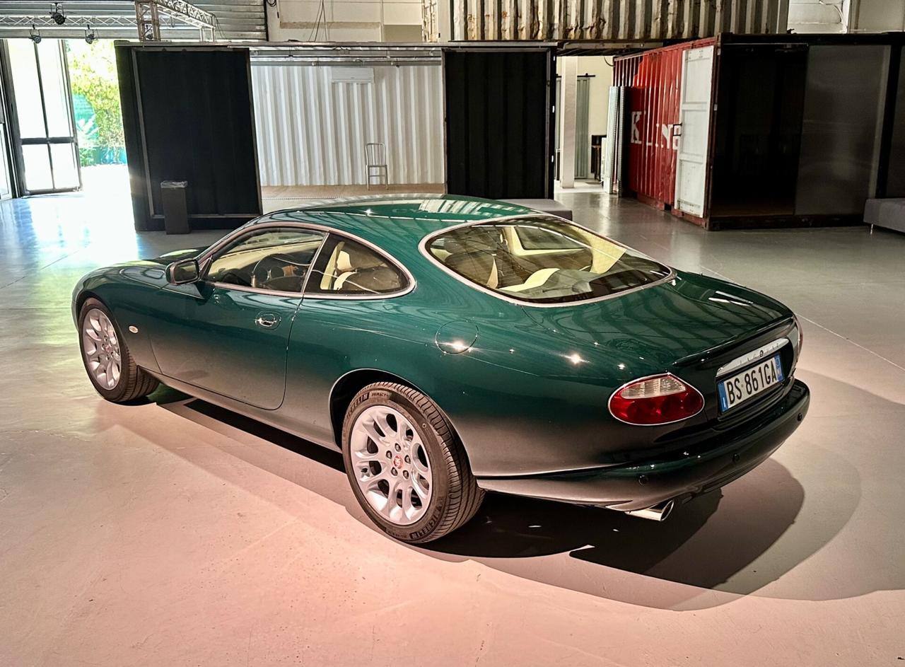 Jaguar XK XKR 4.0 Coupé