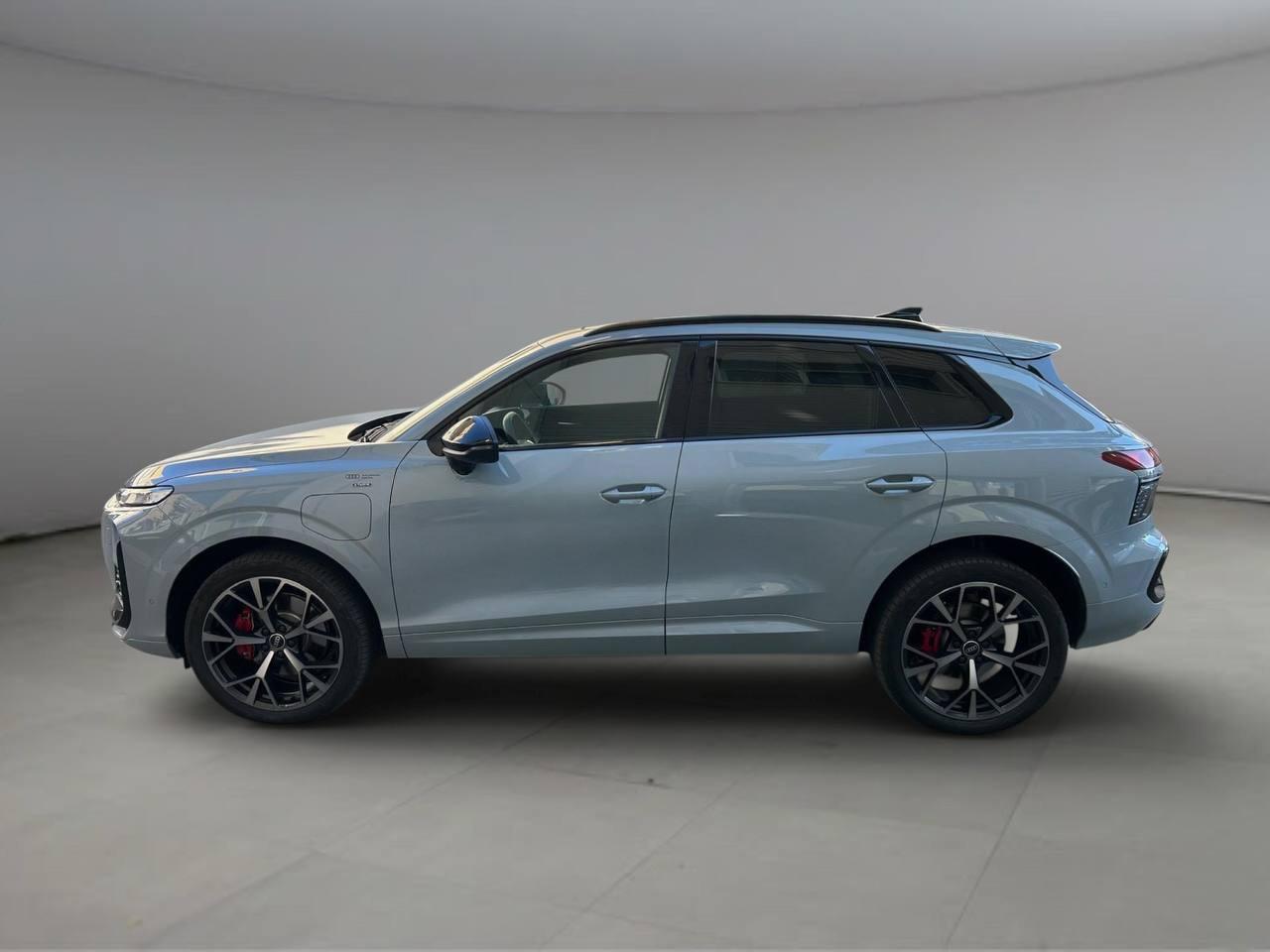 Audi Audi Q3 SUV Business e-hybrid 200 kW S tronic