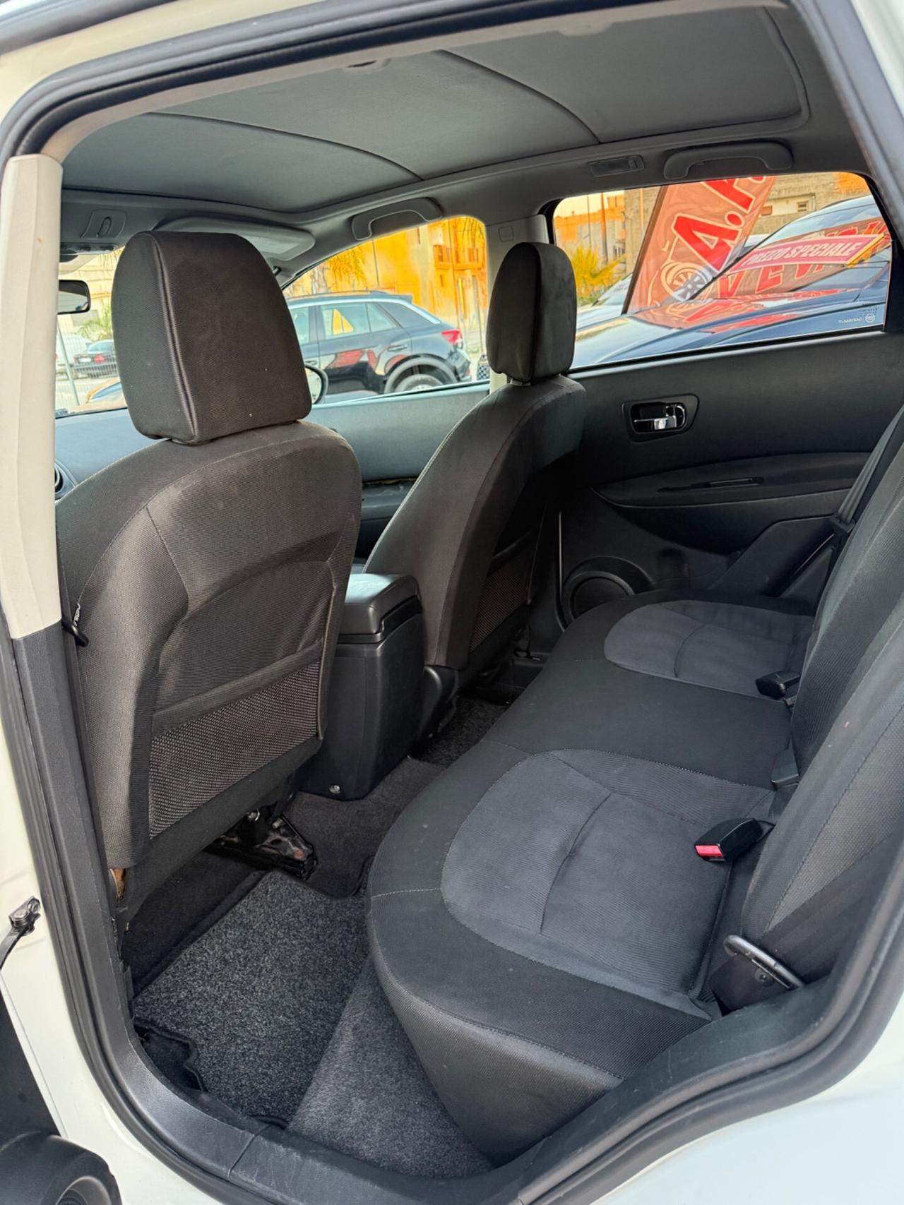 Nissan Qashqai 2.0 dCi DPF Tekna