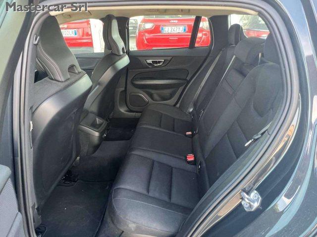 VOLVO V60 V60 II 2019 2.0 d3 Business geartronic - FT476ZA