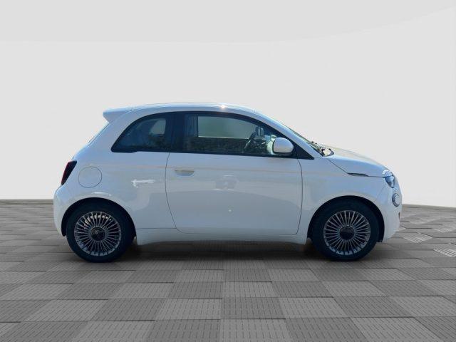 FIAT 500e 500 Icon + Berlina