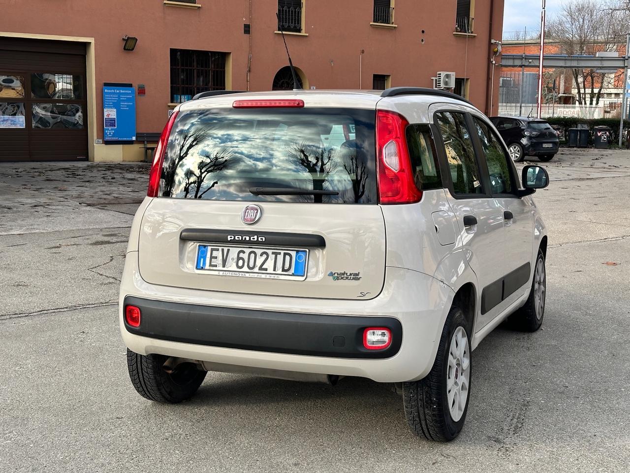 Fiat Panda 0.9 TwinAir Turbo Natural Power Lounge