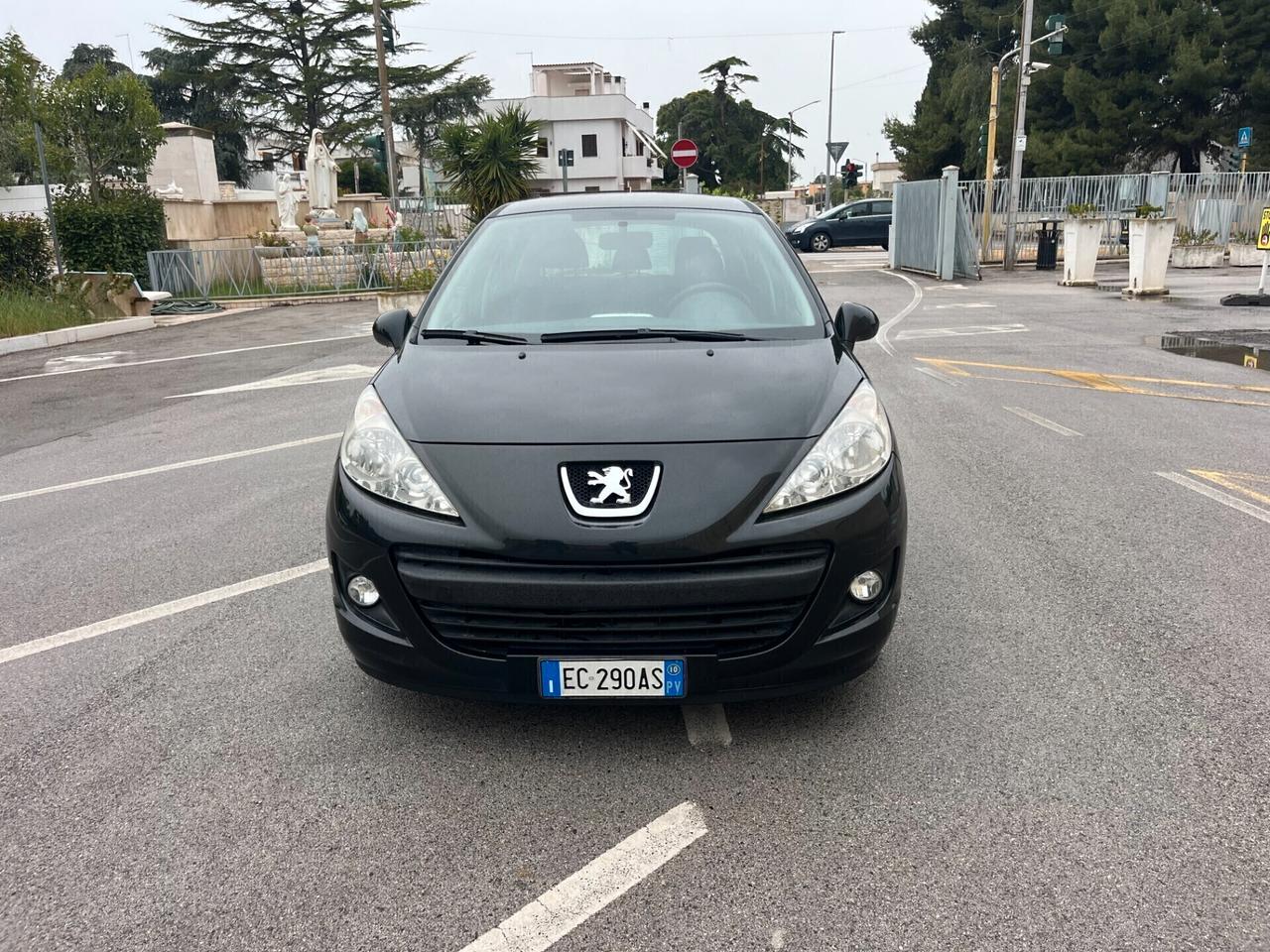 Peugeot 207 1.4 BENZINA KW 70 5p.UsatoGarantito