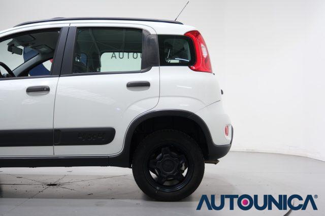 FIAT Panda 0.9 TWINAIR TURBO S&S 4x4 NEOPATENTATI