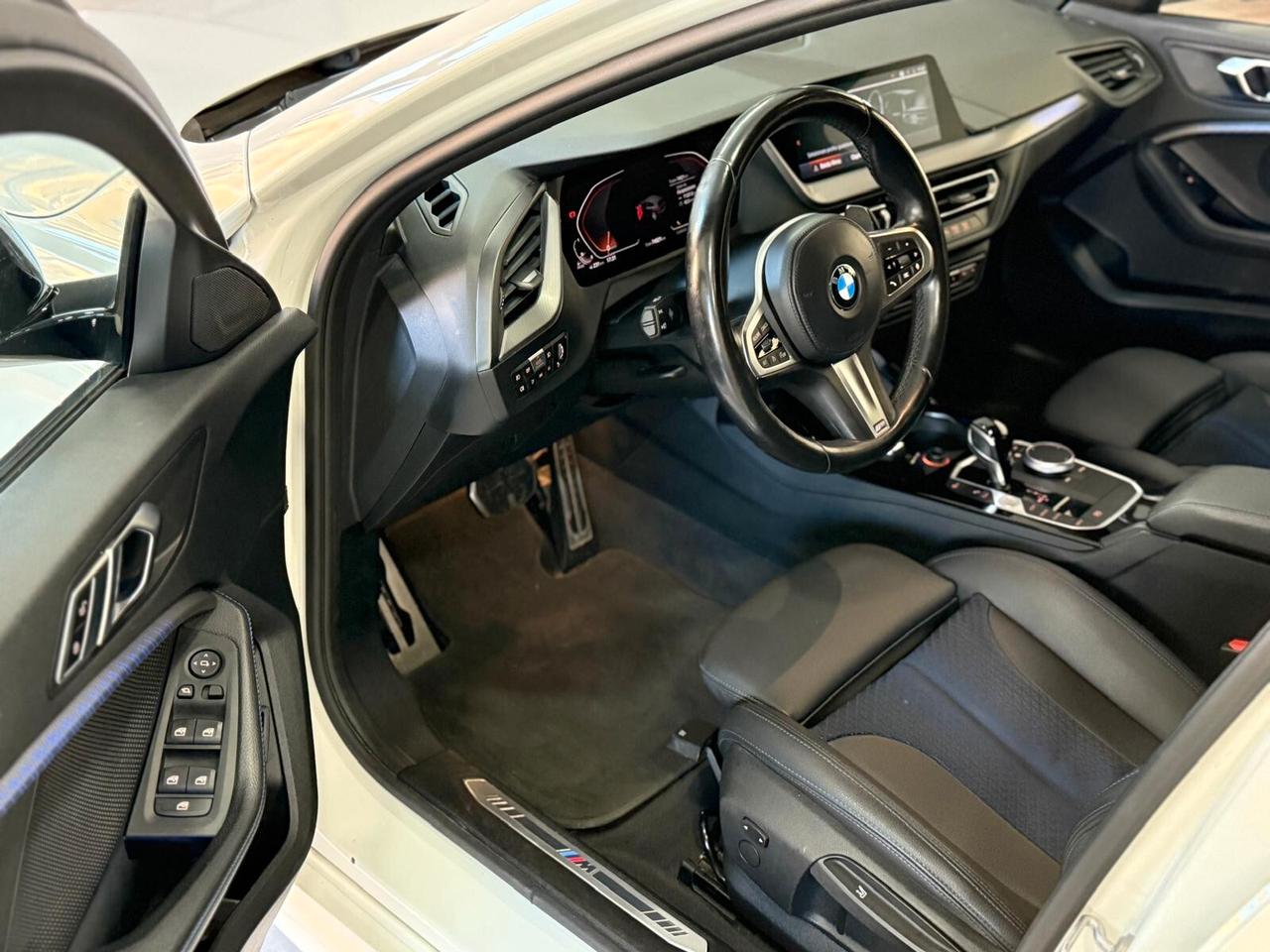 Bmw 118 118d 5p. Msport.IVA ESPOSTA