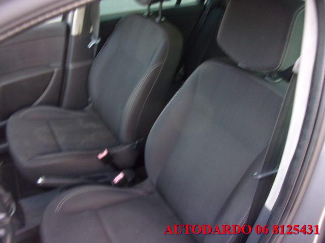 RENAULT Clio 1.2 16V TCE 100CV SporTour Dynamique