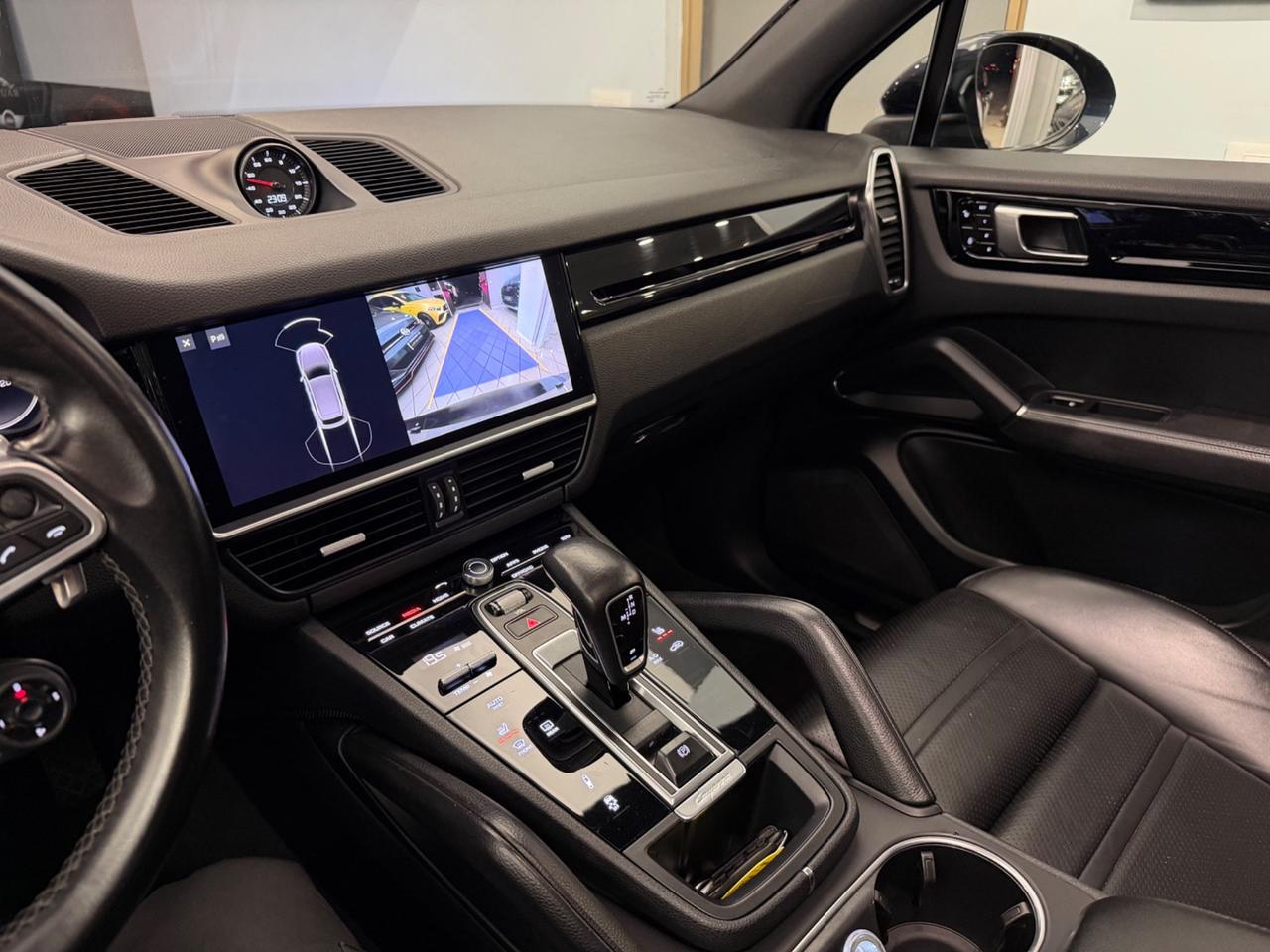 Porsche Cayenne 3.0 V6