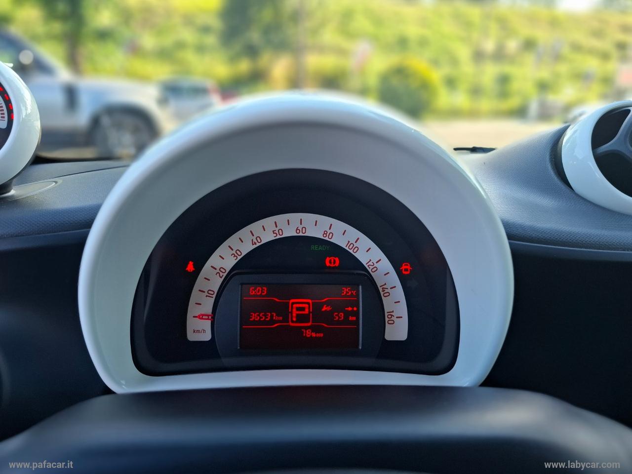 SMART fortwo EQ Parisblue