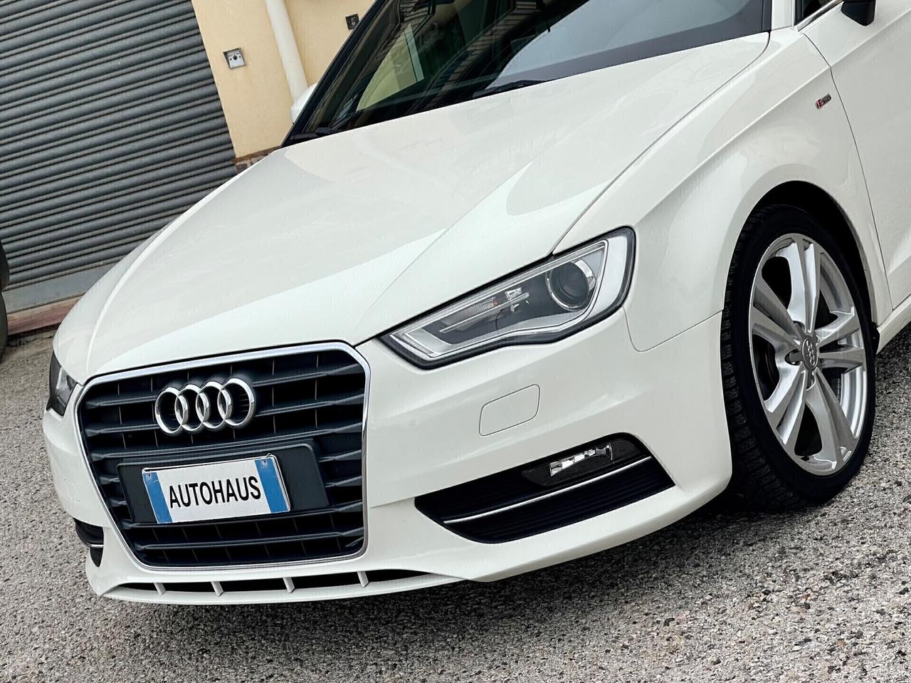 Audi A3 Sportback 2.0 TDI 150cv S-Line - R18 - LED