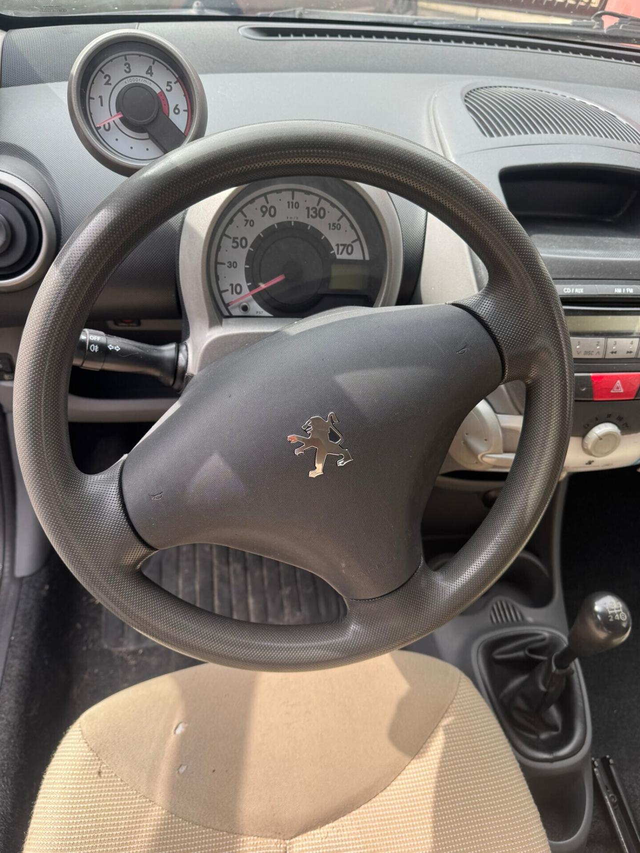 Peugeot 107 1.4 HDi 3p. Sweet Years