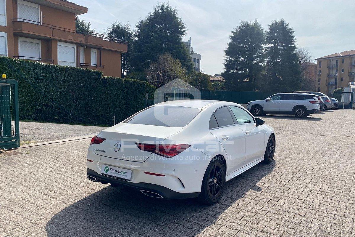 MERCEDES CLA 200 d Automatic Premium
