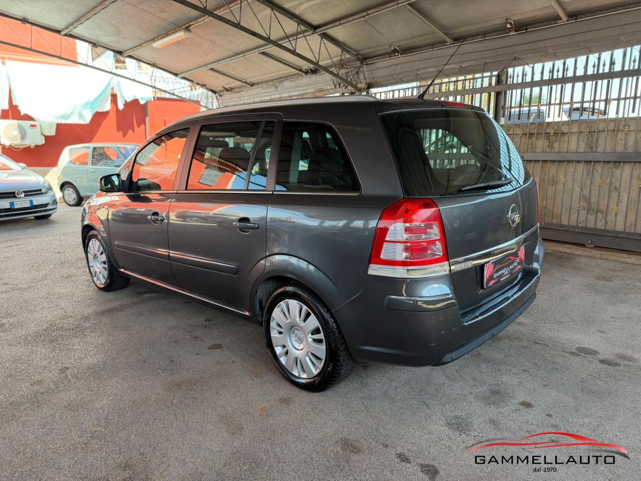 Opel Zafira 1.7 Cosmo 125cv 7 POSTI