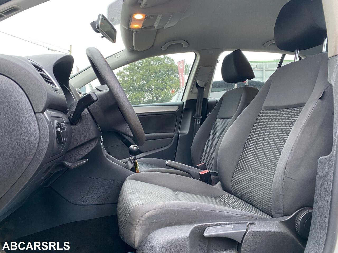 VOLKSWAGEN - Golf - 1.4 5p. United - NEOPATENTATI