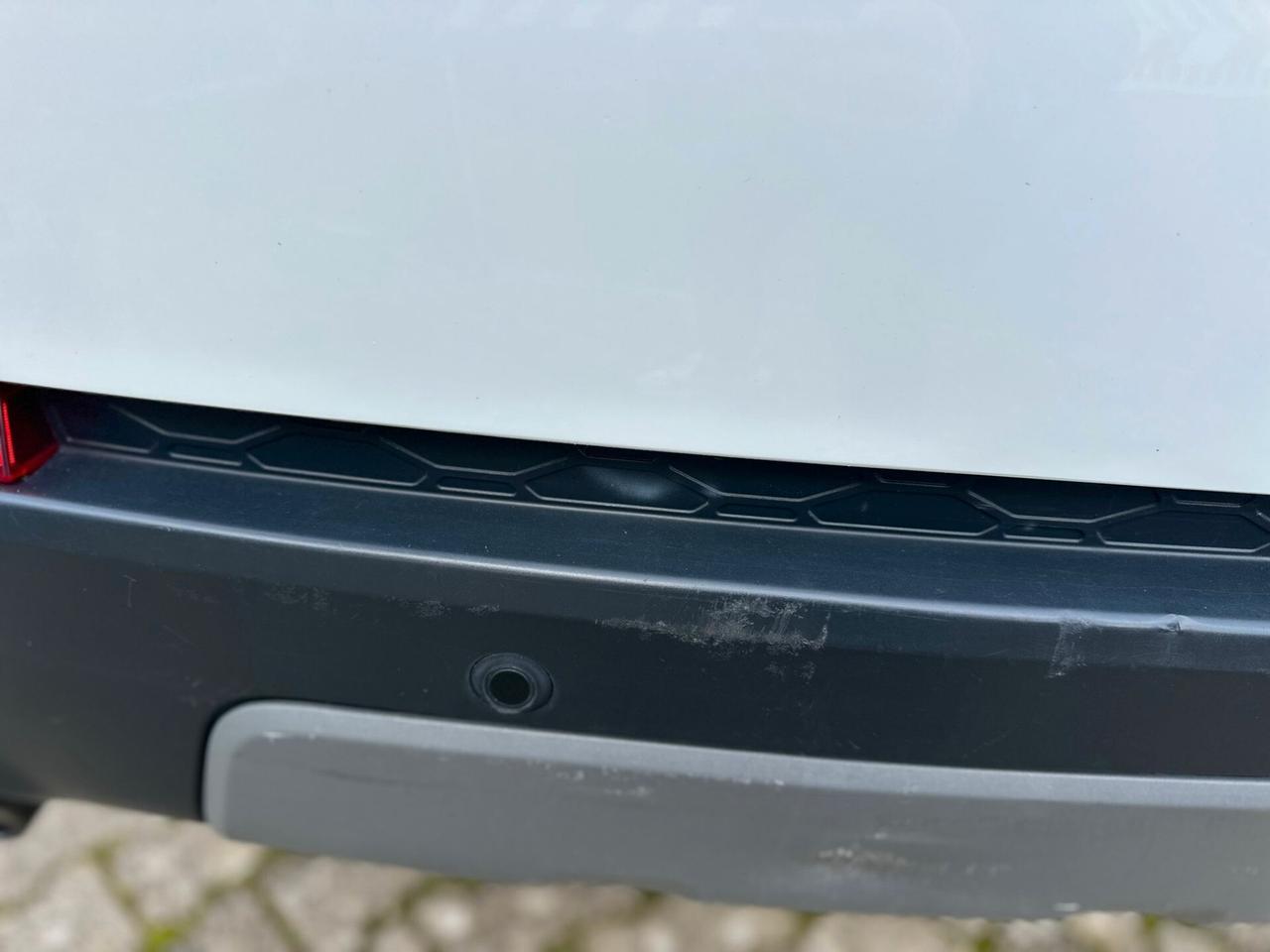 Land Rover Discovery Sport 2.0 TD4 150 CV HSE Luxury AUTOMATICO BI-COLOR