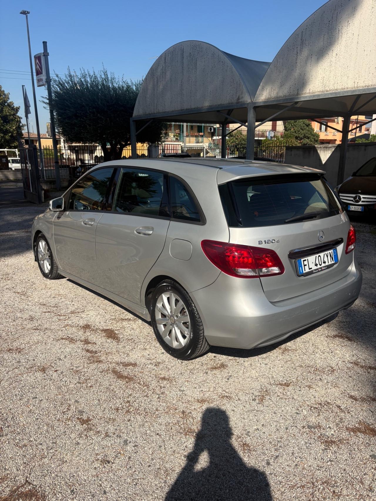 Mercedes-benz B 180 d Premium