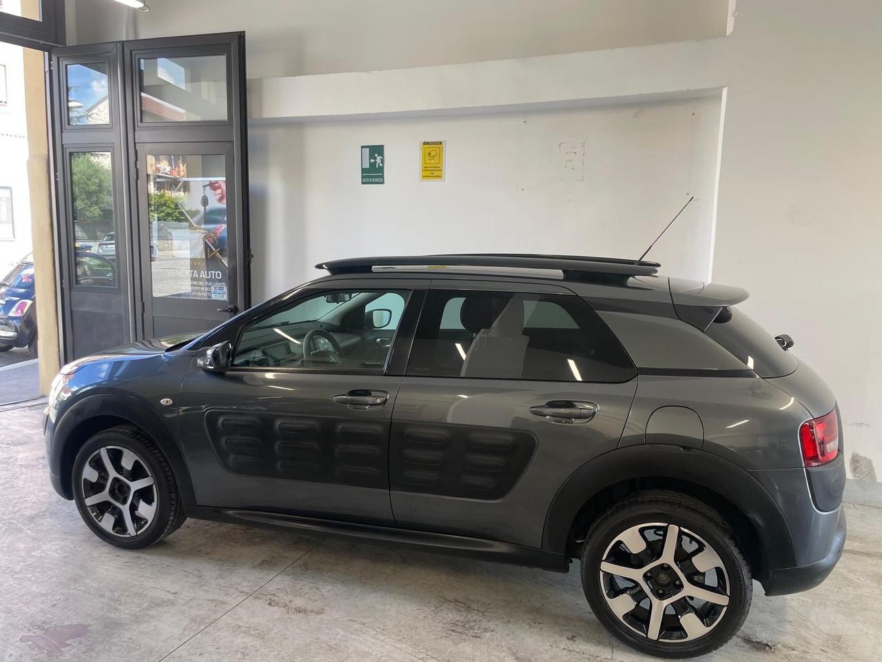 Citroen C4 Cactus PureTech 82 Shine