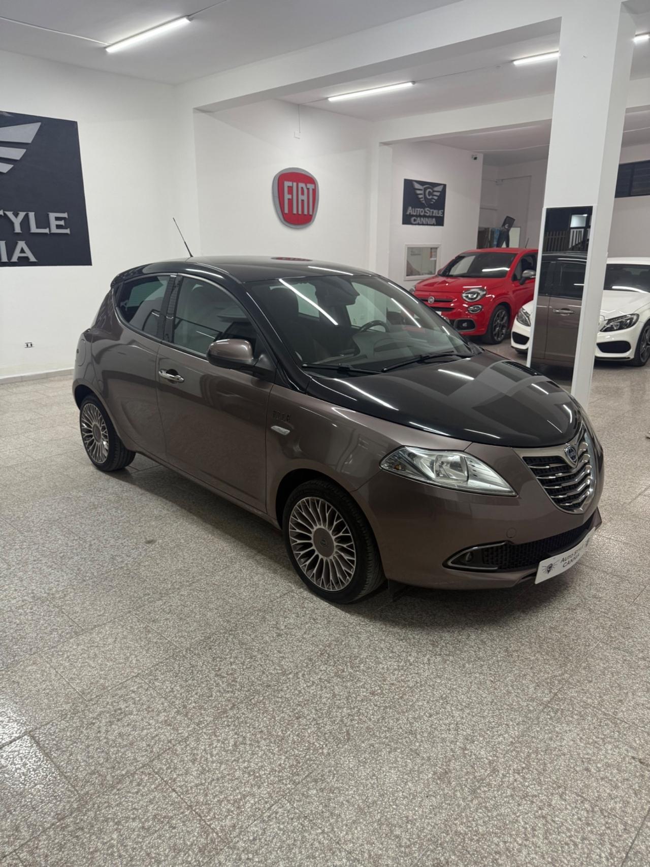 Lancia Ypsilon 1.2 69 CV 5 porte Elle