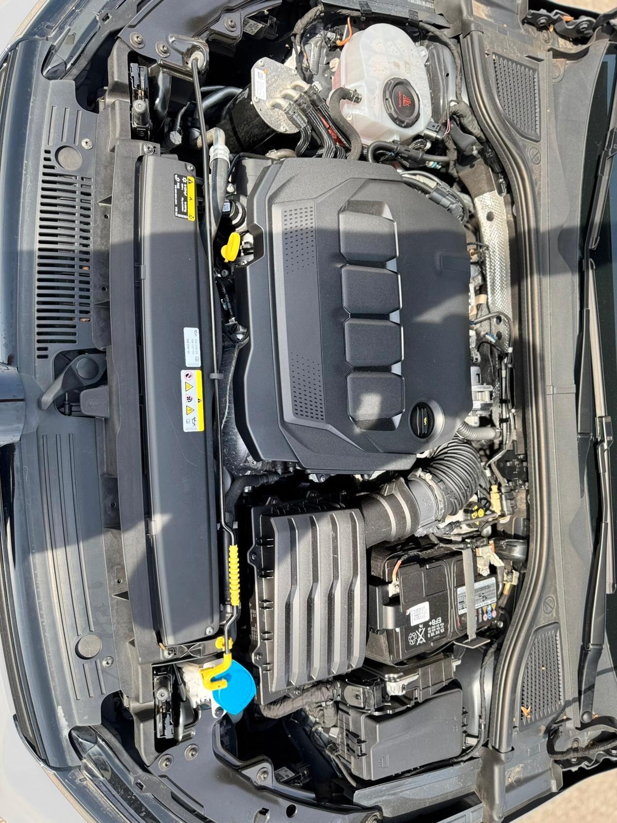Volkswagen Golf 2.0 TDI GTD DSG full