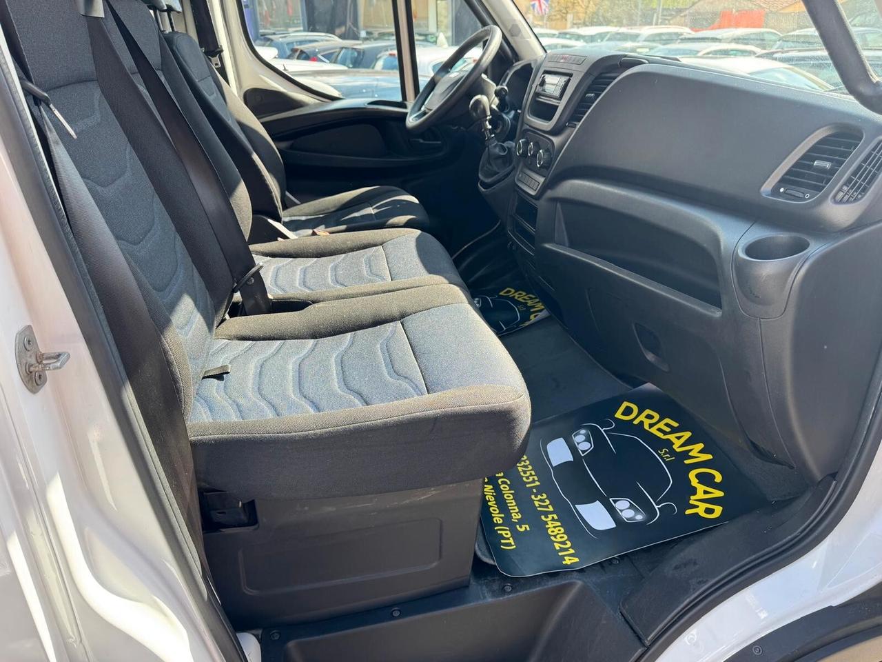 Iveco Daily 2.3 116CV Diesel - 3 POSTI