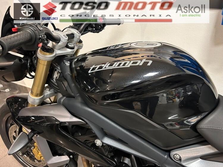 Triumph Street Triple