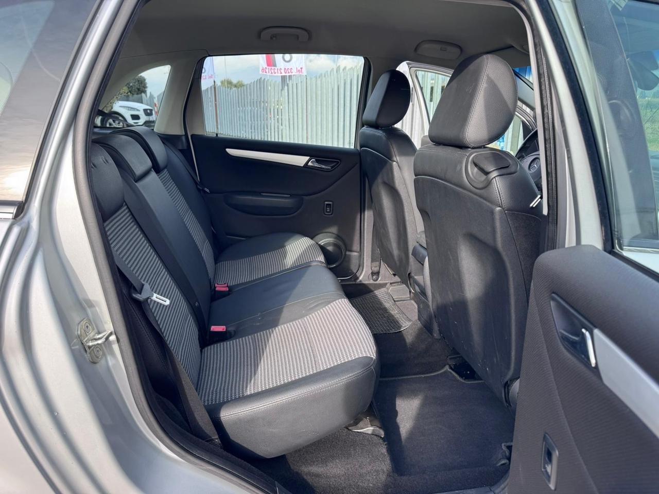 Mercedes-benz B 200 CDI Premium