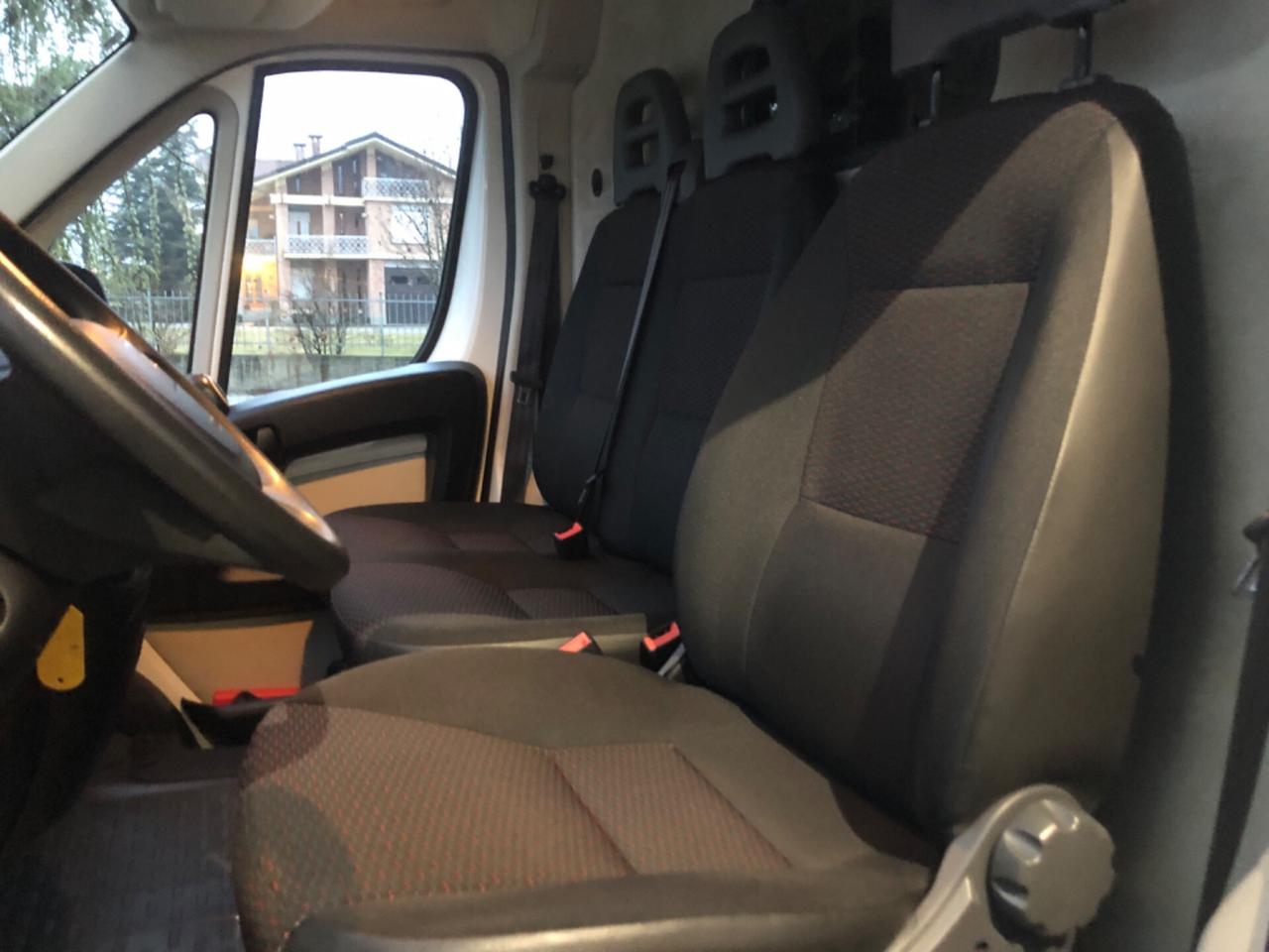 Peugeot Boxer 330 2.0 BlueHDi 130CV L1 H1 Furgone