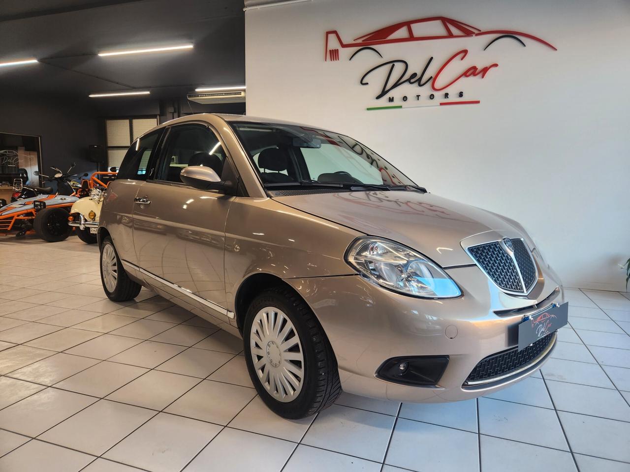 Lancia Ypsilon 1.2 Argento Unicoproprietario