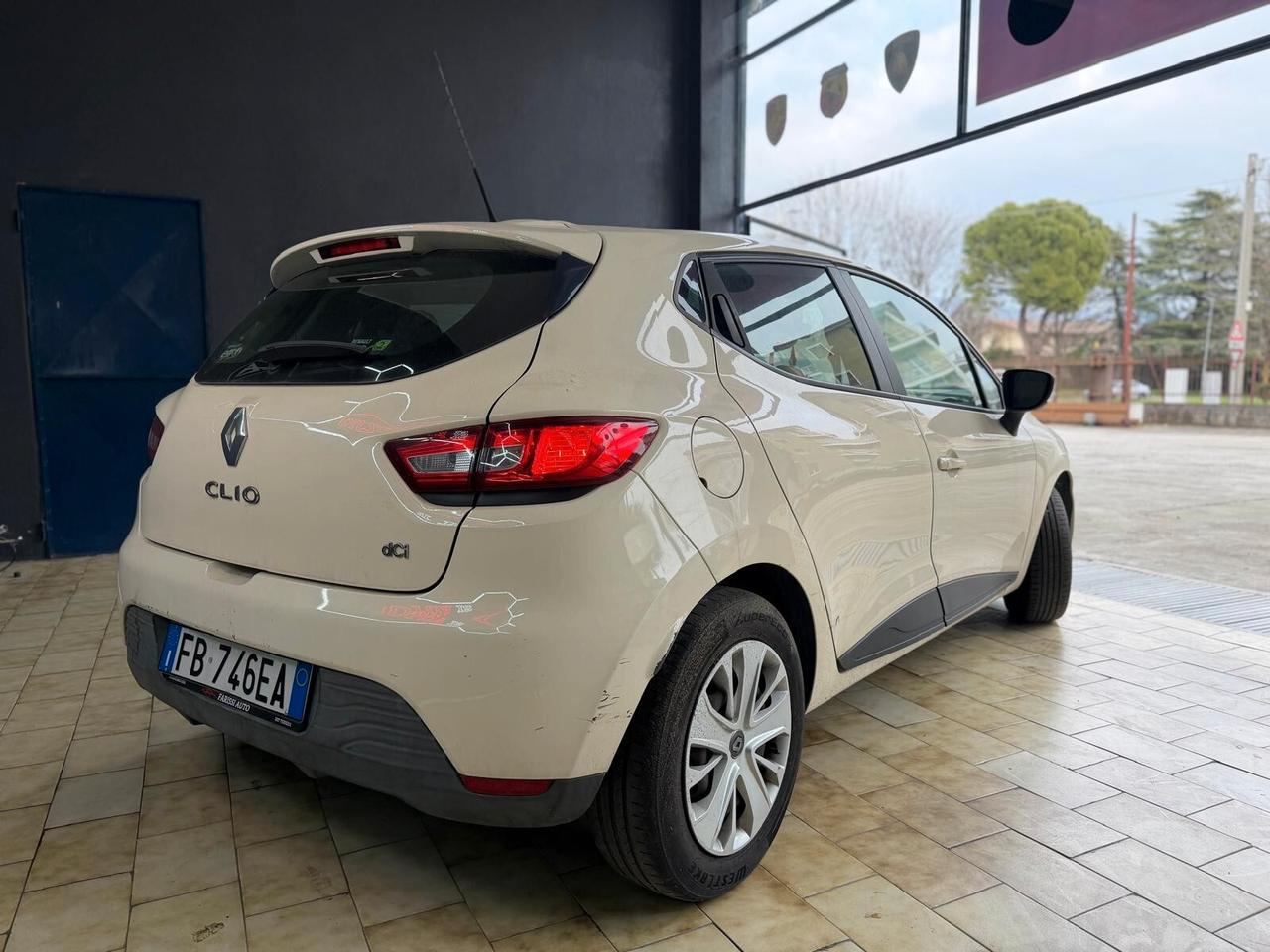 Renault Clio 1.5 dCi 8V 75CV Start&Stop 5 porte Duel