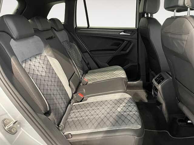 Volkswagen Tiguan 2ª serie 2.0TDI 150CV DSG R-Line - BLACK PACK
