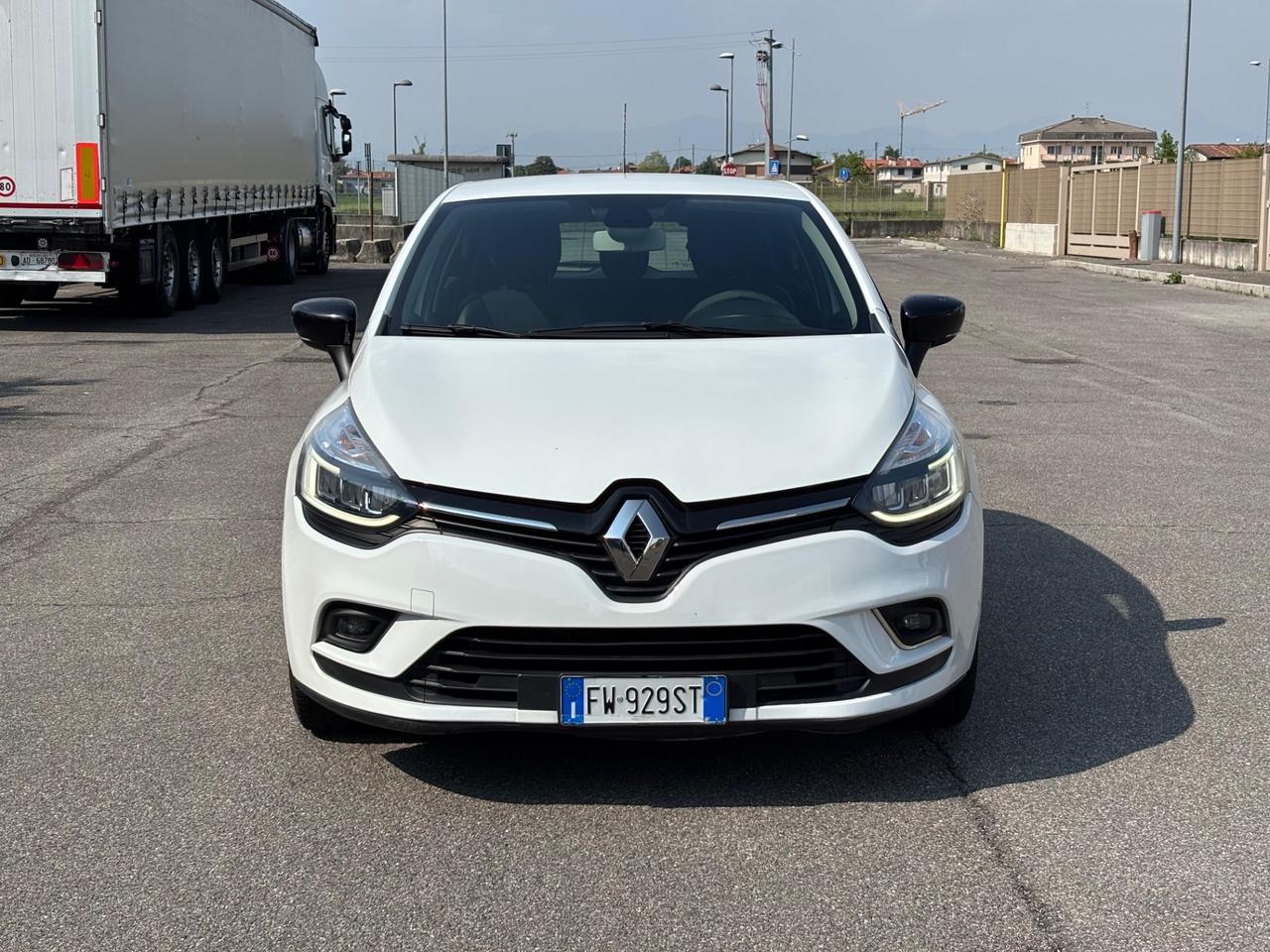 Renault Clio TCe 12V 90 CV GPL MOSCHINO, GARANZIA