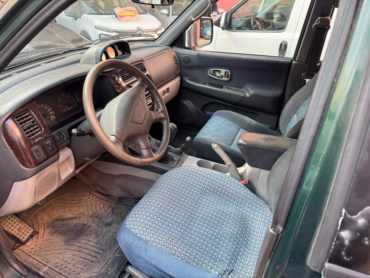 Mitsubishi Pajero Sport 2.5 TDI GLS