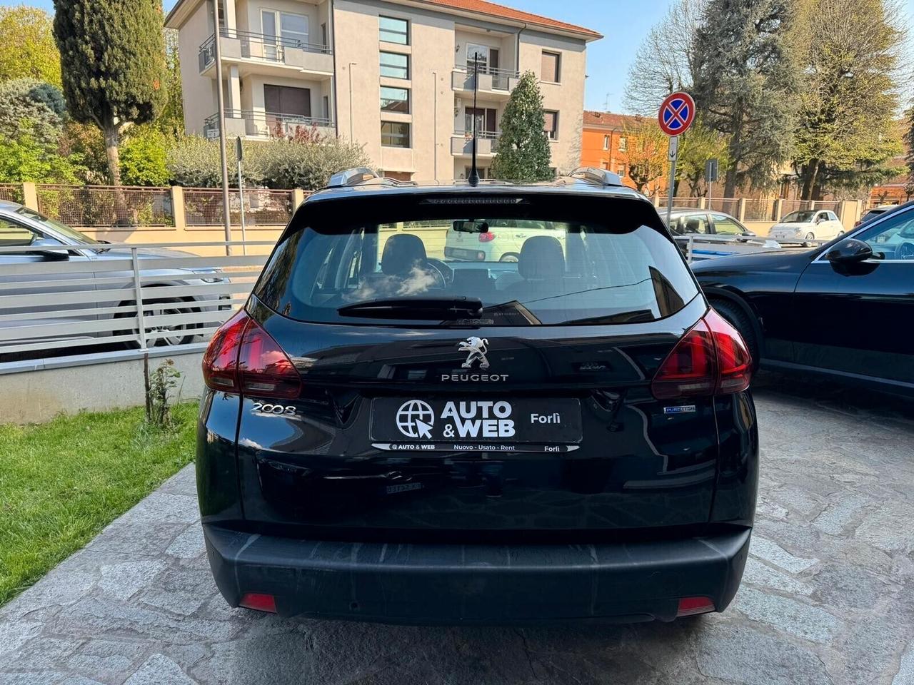 PEUGEOT 2008 PureTech 82cv ALLURE NEOPAT.