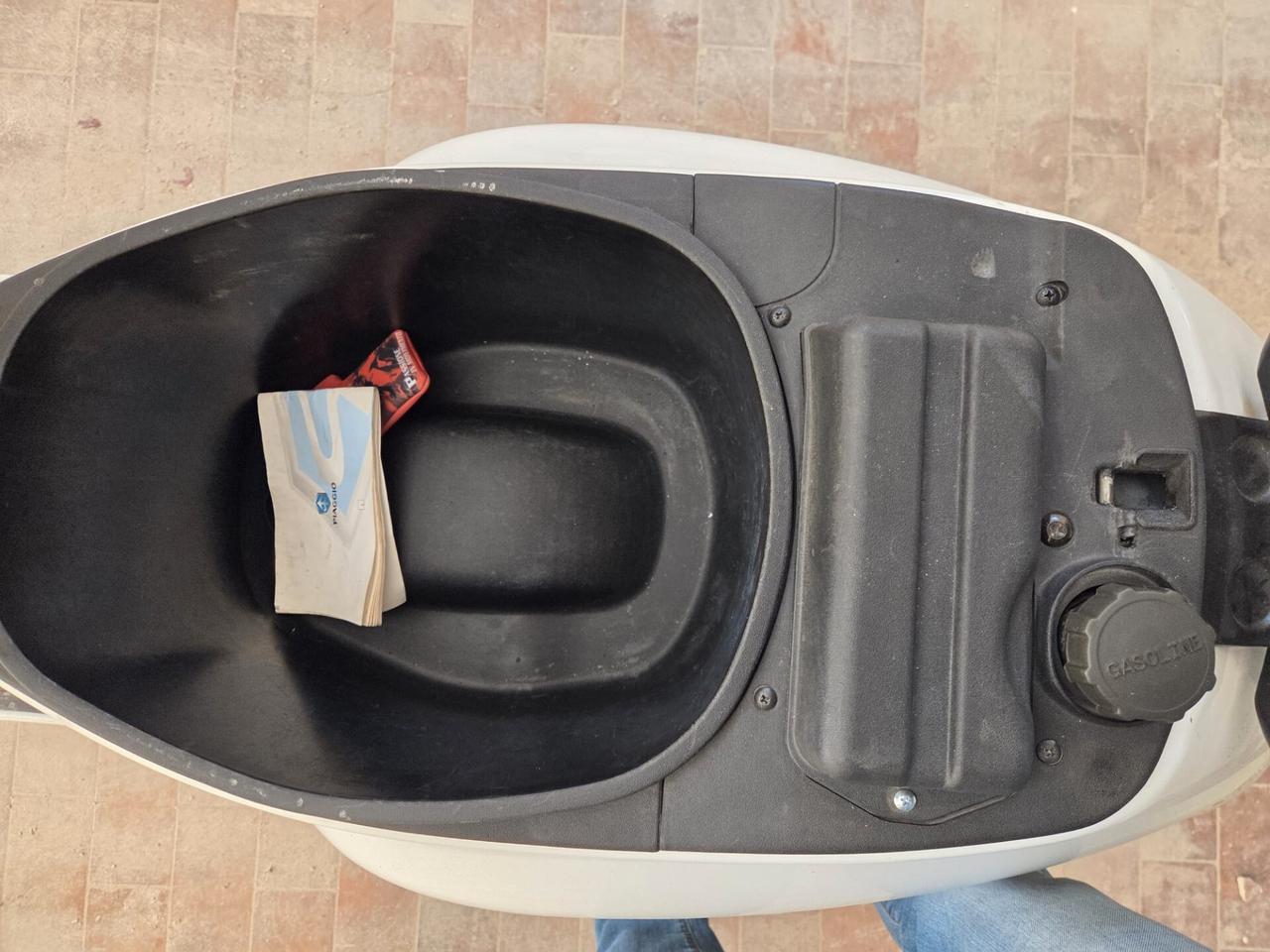 Piaggio Vespa 150 ET4