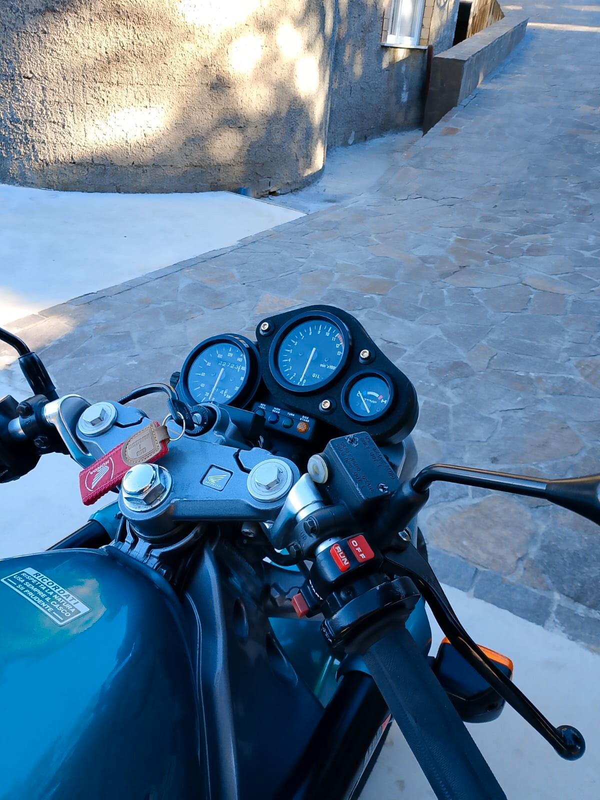 Honda NSR 125 F Raiden