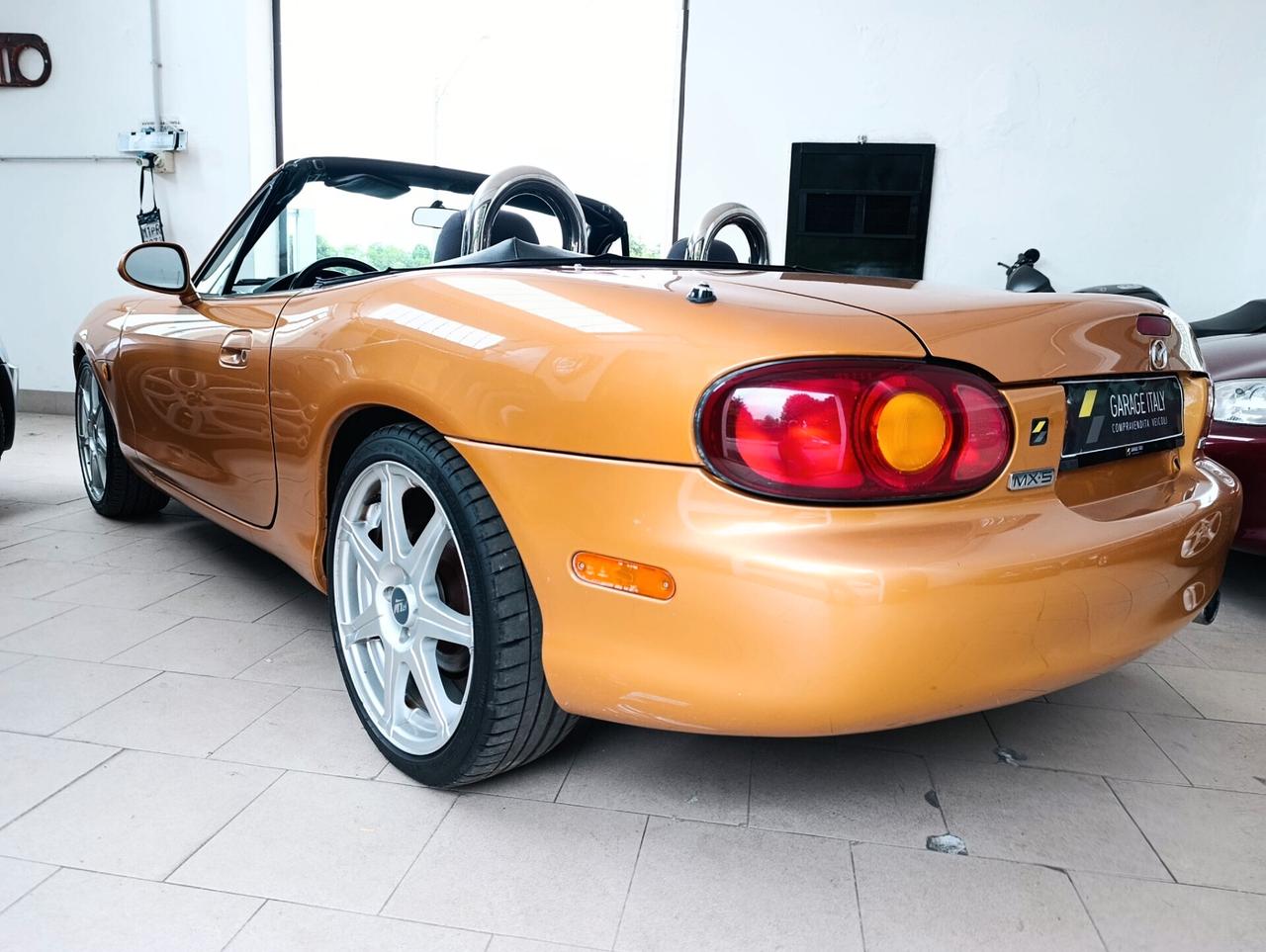 Mazda MX-5 1.8i 16V cat 10th Anniversary