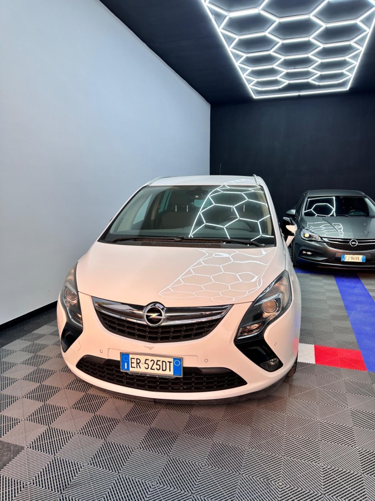 Opel Zafira Tourer 7 posti lavori con fatture