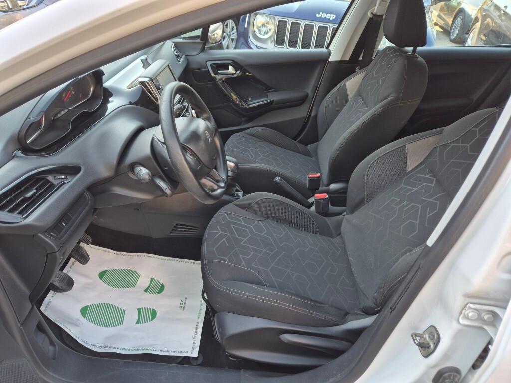 Peugeot 208 1.4 HDi 68 CV 5 porte Active