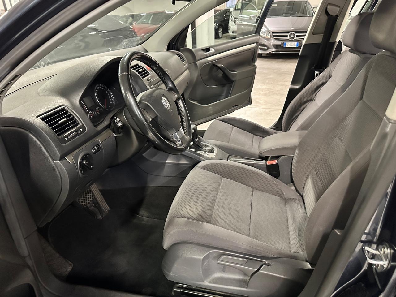 Volkswagen Golf 1.9 TDI DPF 5p. DSG Comfortline