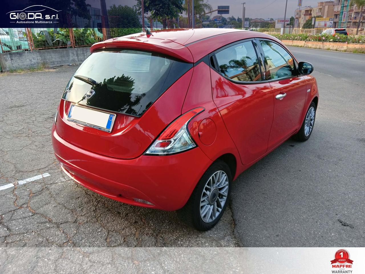 Lancia Ypsilon 1.2 69 CV 5 porte Silver